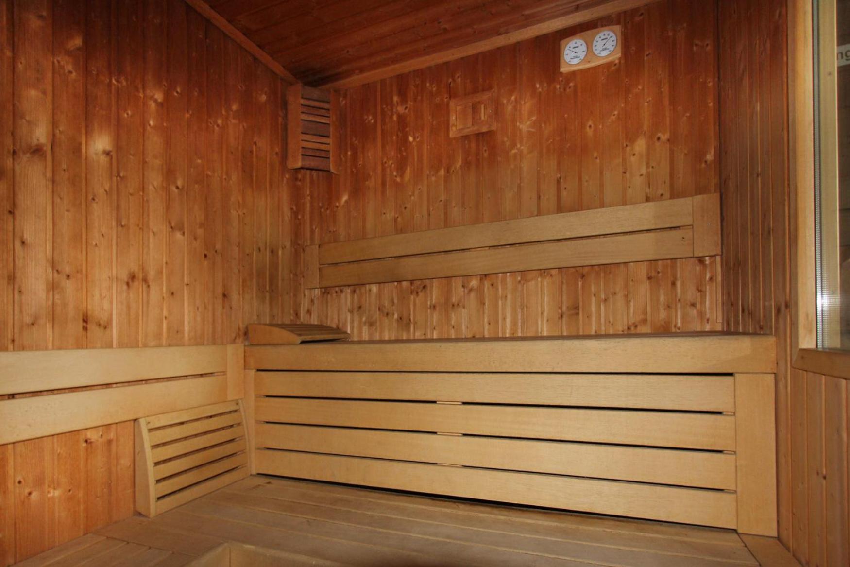 Alpine Lodge Bansko Apartments Экстерьер фото