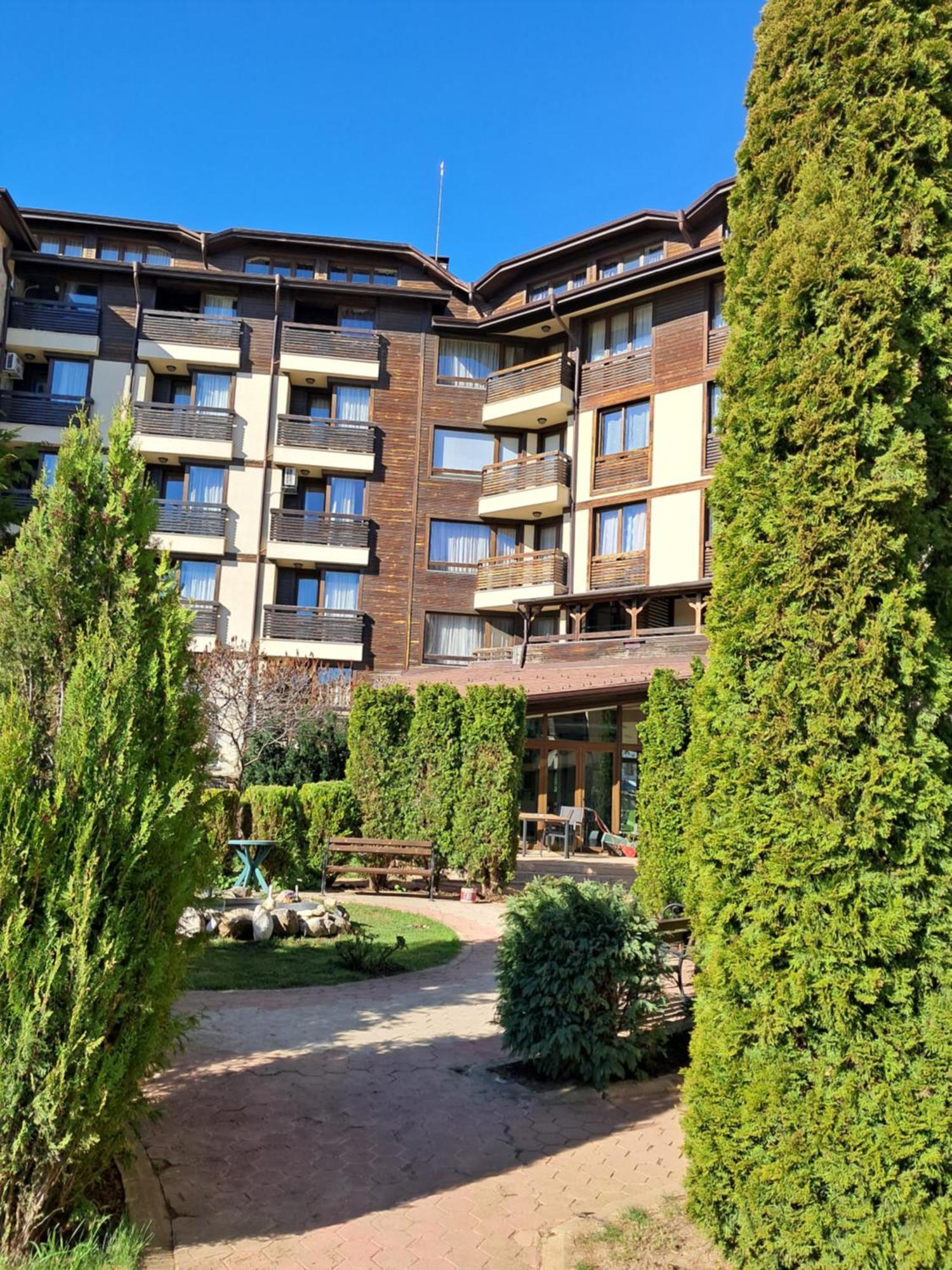 Alpine Lodge Bansko Apartments Экстерьер фото