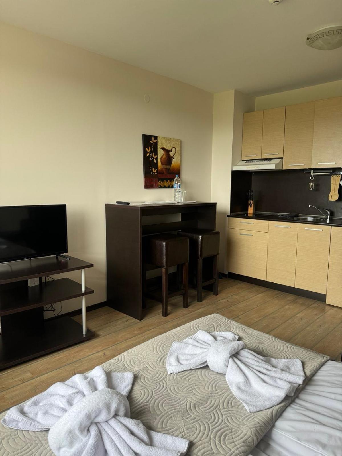 Alpine Lodge Bansko Apartments Экстерьер фото