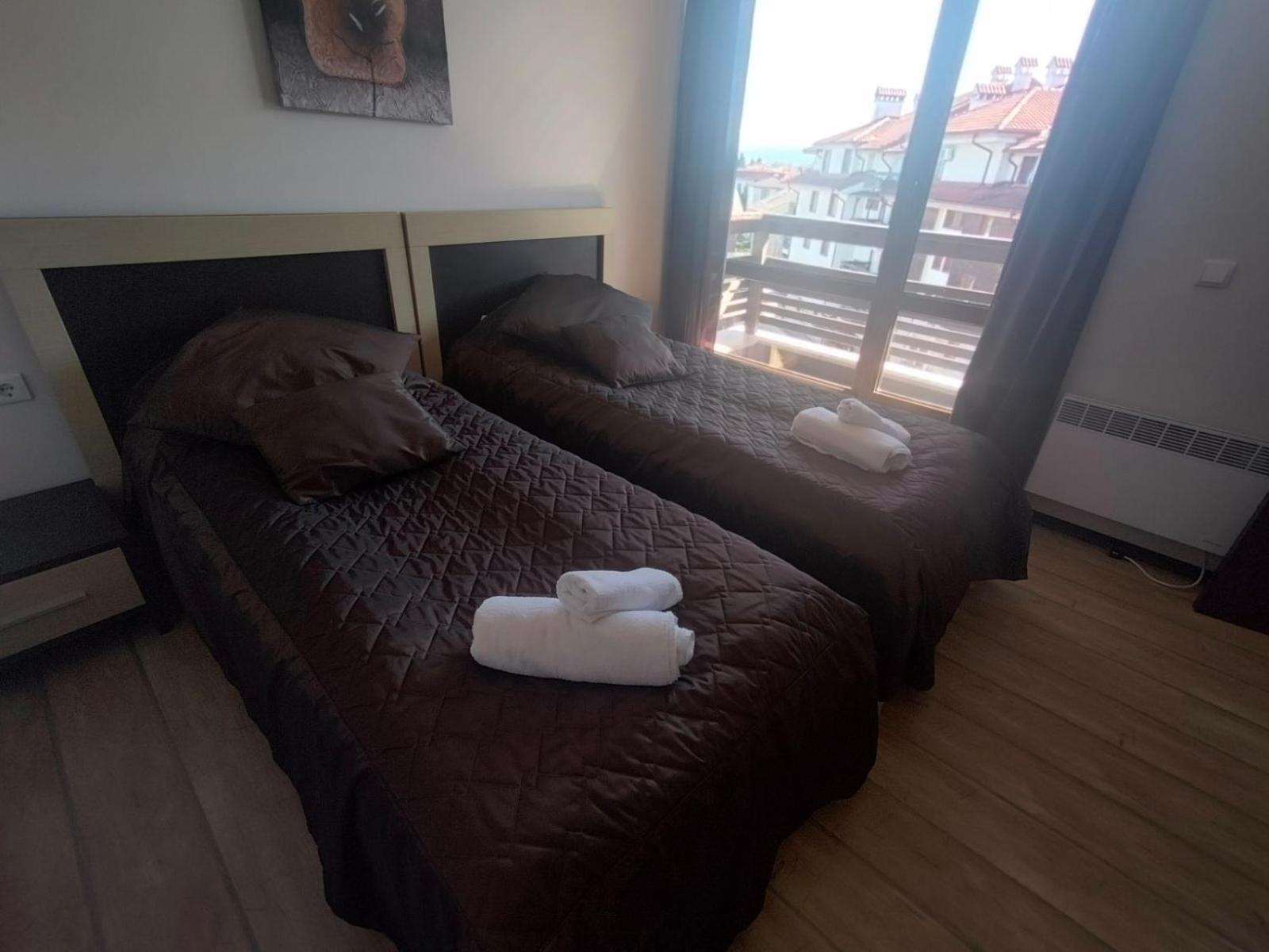 Alpine Lodge Bansko Apartments Экстерьер фото